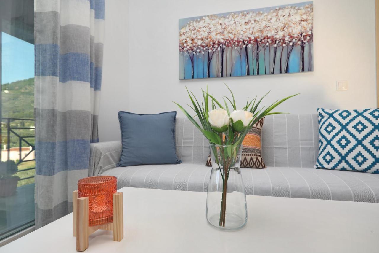 Esperides Apartments Aigli Skopelos Dış mekan fotoğraf