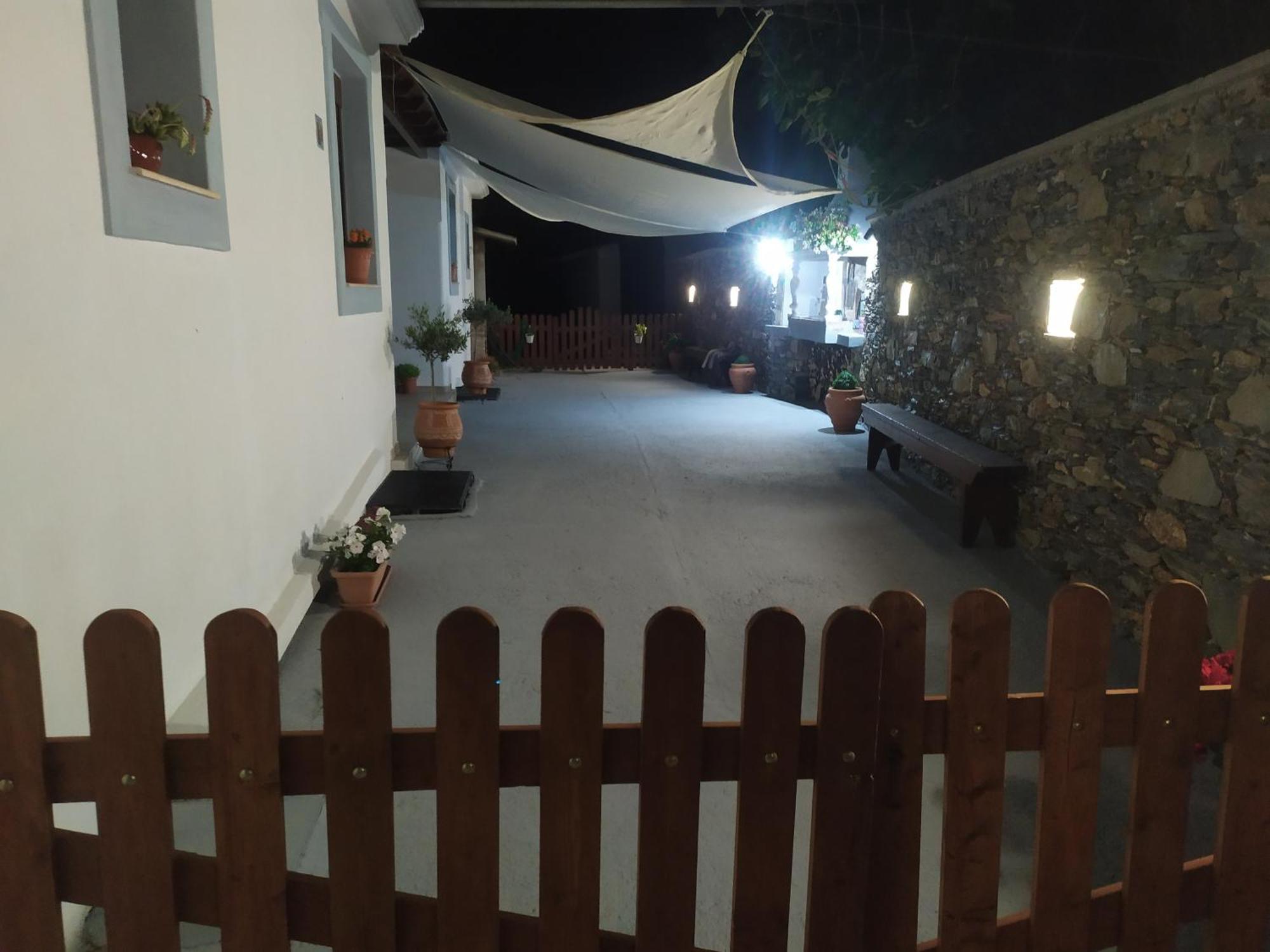 Esperides Apartments Aigli Skopelos Dış mekan fotoğraf